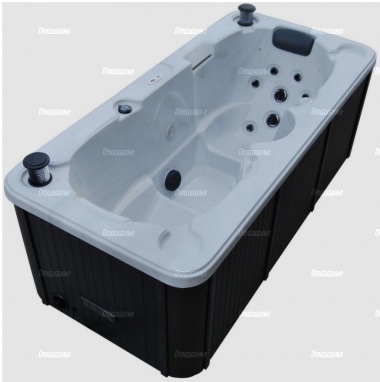 5-6 person Hot Tub 34